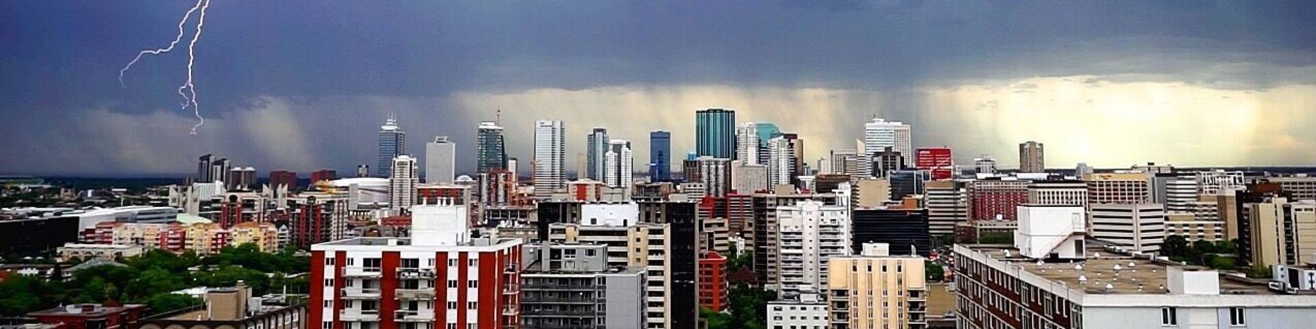 Epic prairie storm rolling though the Alberta capital
#alberta
#canada
#storm #lightning
