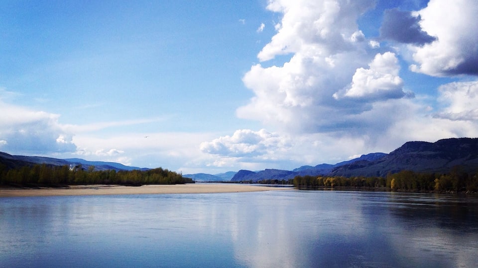 20K Bike ride along the river.