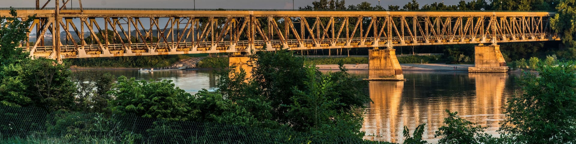 MERIDIAN HIGHWAY BRIDGE, YANKTON SOUTH DAKOTA