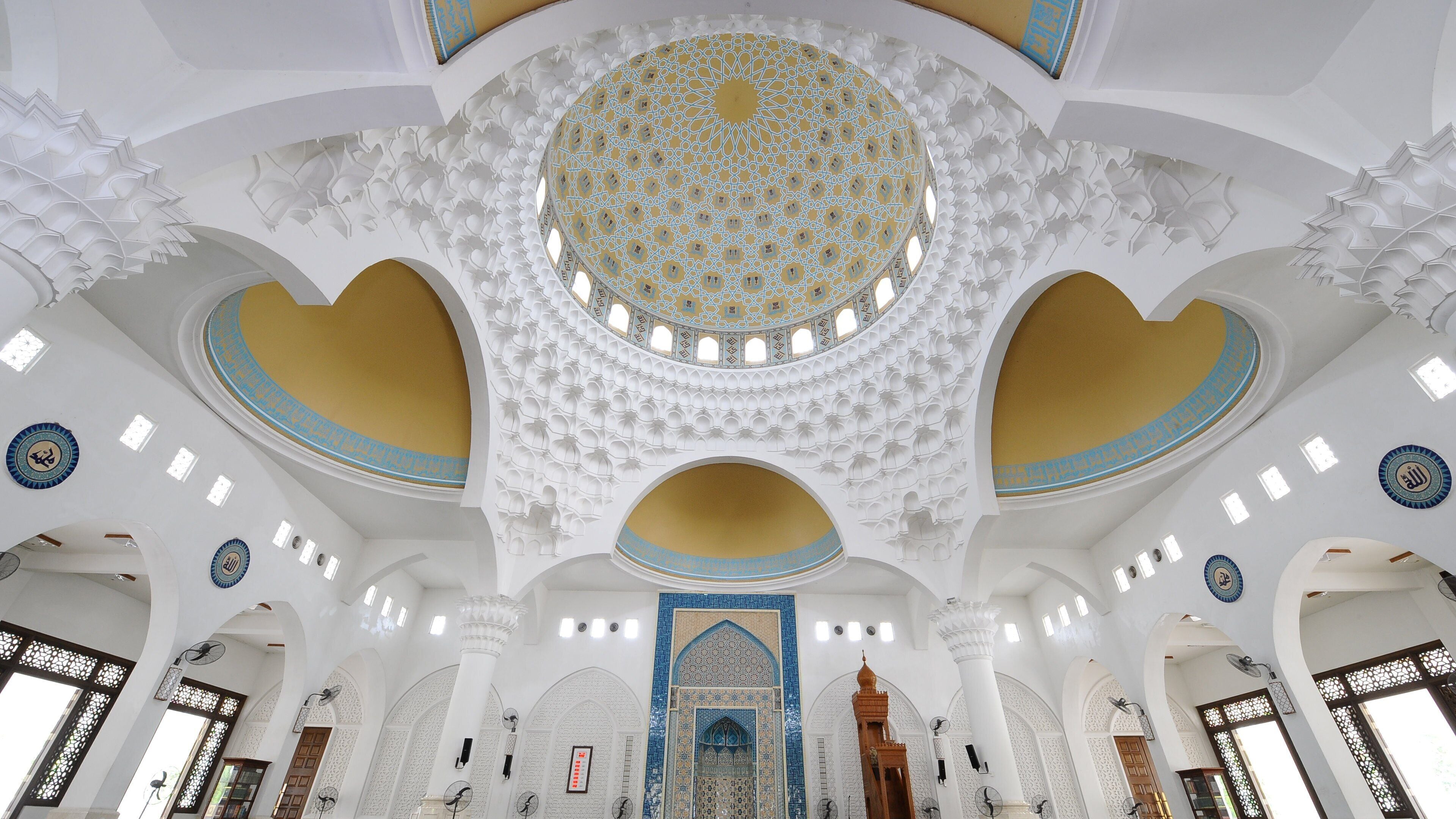 Alor Setar showing interior views and heritage elements