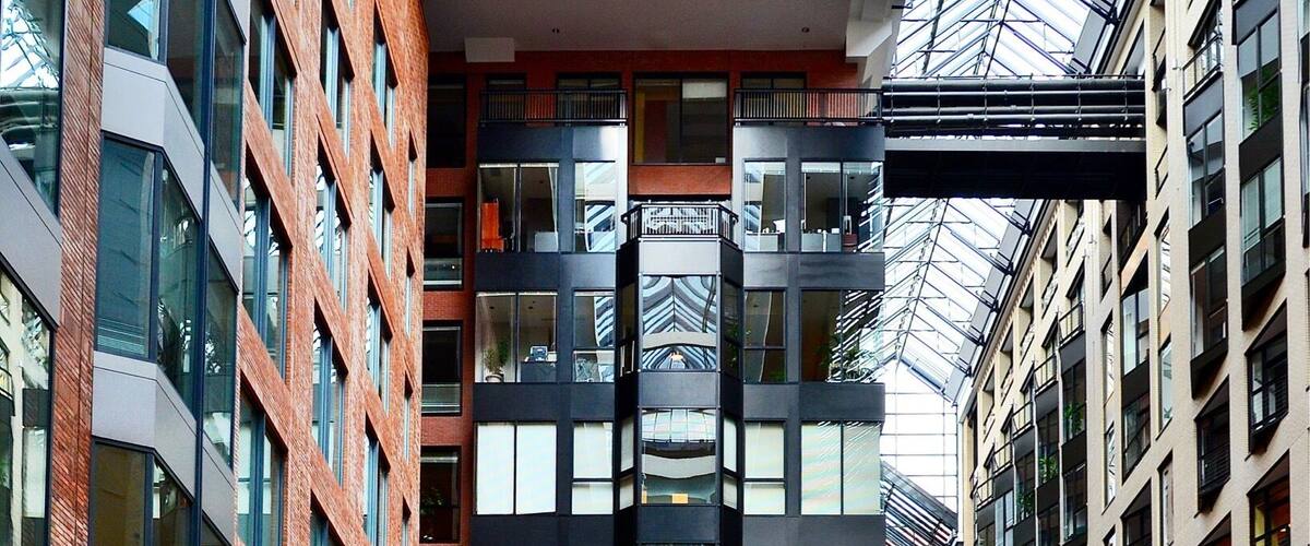 Beautiful fountain and reflecting pool at open space.
Centre de Commerce Mondial de Montréal / World Trade Centre Montréal is an office and hotel complex located in the Quartier international district of Montreal, the second largest French speaking city in the world.
#reflection #Montreal #Quebec #Reflections #NorthAmerica #Canada #architecture #perspectives