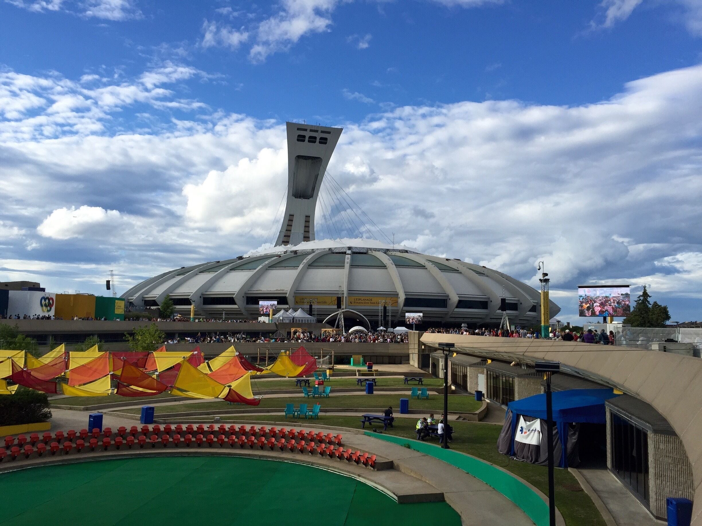 L'esplanade Financière Sun Life at Montreal Olympic Park.  #colorful