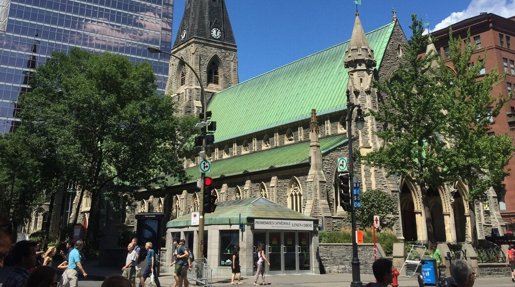 Downtown MTL on a beautiful summer day