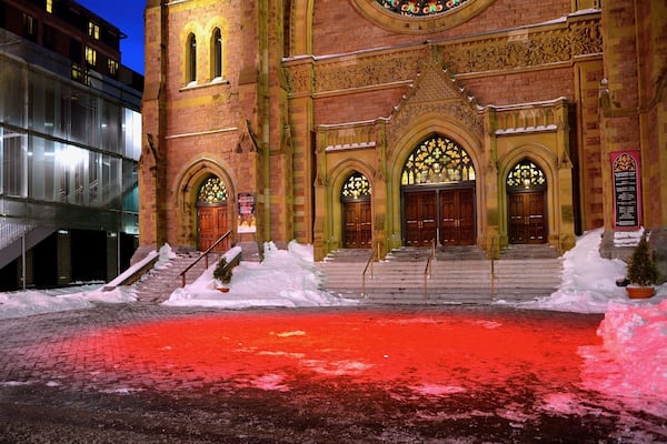 #Red light show in front of St. James United Church, Downtown Montréal.
#Canada #Quebec #Montreal #church #NorthAmerica #lightshow #architecture