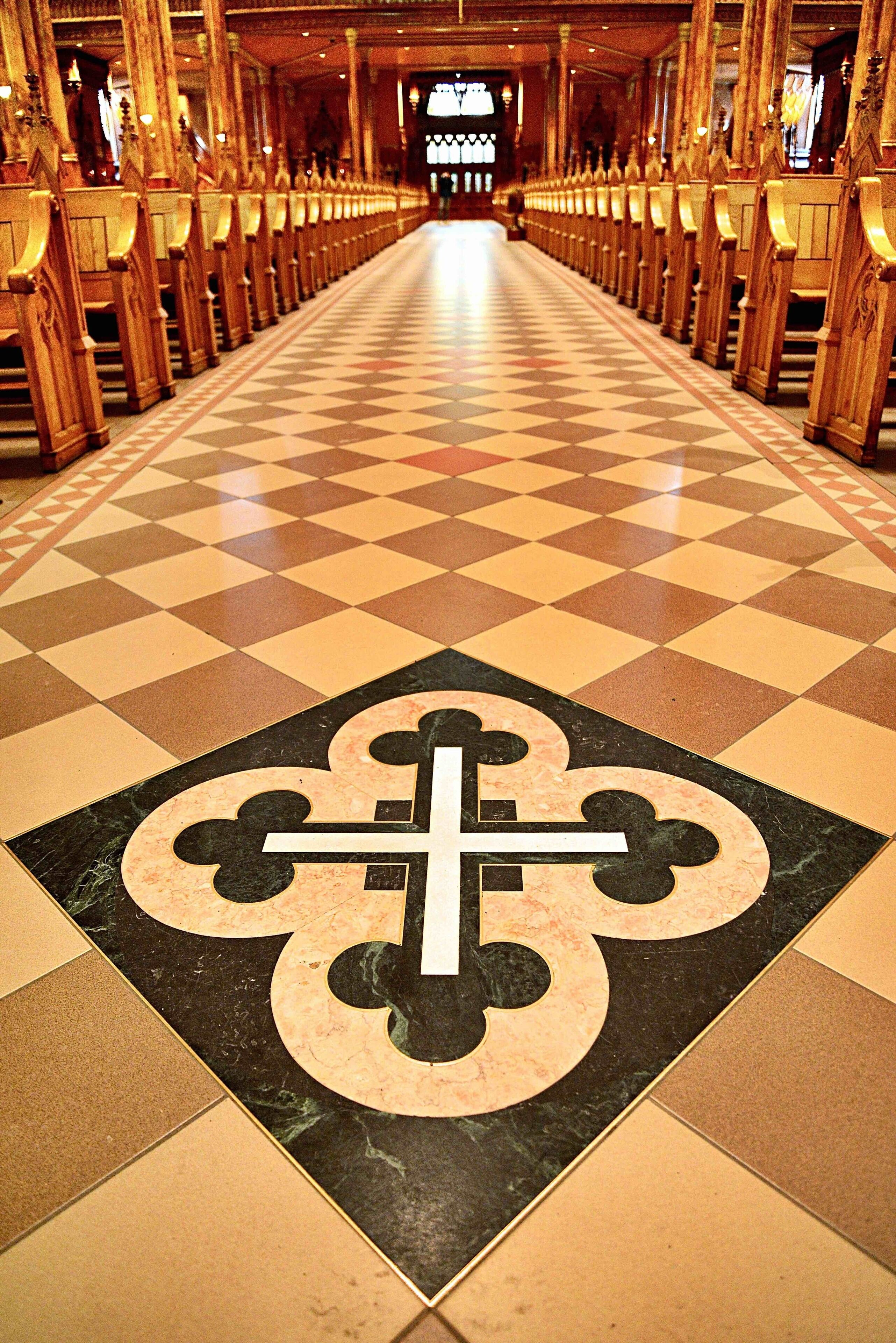 Better known as "The Irish Church", the Basilica was constructed between 1843 and 1847, and is a fine evocation of the Gothic style of the 14th and 15th centuries. It is characterized by its huge pine columns, the oak carving in the nave as well as the carved pulpit and choir loft.
#Canada #Montreal #Quebec #basilica #perspectives #church