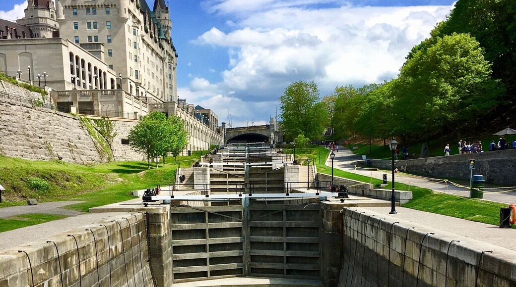 UNESCO World Heritage Site: Rideau Canal - Ottawa Lock, Ottawa, Canada
The Rideau Canal connects Ottawa on the Ottawa River to Kingston on Lake Ontario. It is 202 kilometres in length. The canal was opened in 1832 as a precaution in case of war with the United States. It remains in use today primarily for pleasure boating, with most of its original structures intact. It is the oldest continuously operated canal system in North America. (Wikipedia)
#UNESCOWorldHeritageSite #InStone #canal #Ottawa #Canada #Ontario #BVSblue #TroveOnTuesday #NorthAmerica #RideauCanal #lock #perspective #History Photo Contest