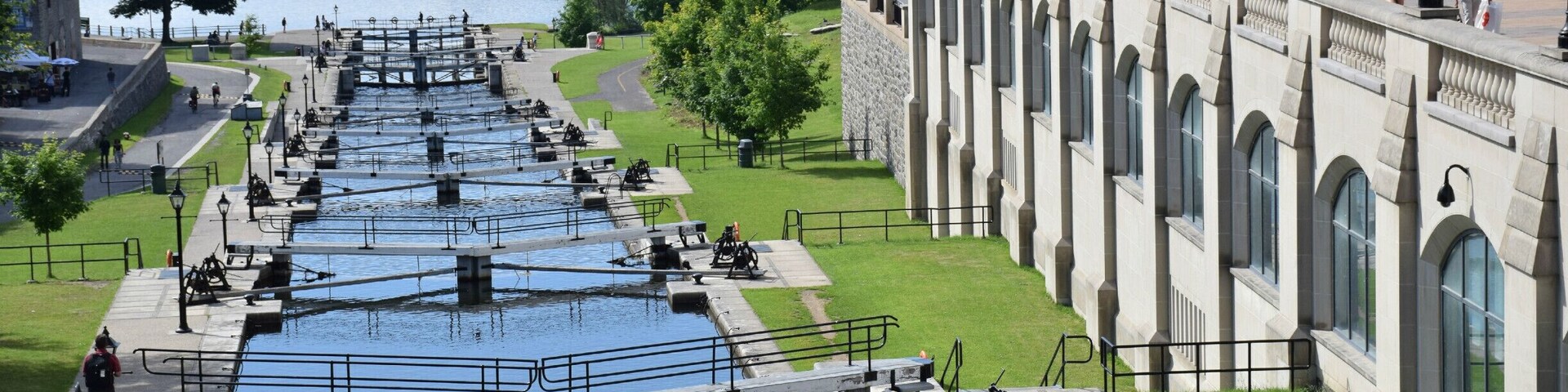 The locks beside the Chateau Laurier (on the right) allow boats to get from the Rideau Canal to the Ottawa River. The locks work the same way they did when the Canal was built in 1832, by 'flushing' the boats down to the river. The Canal was recently named a UNESCO World Heritage Site.