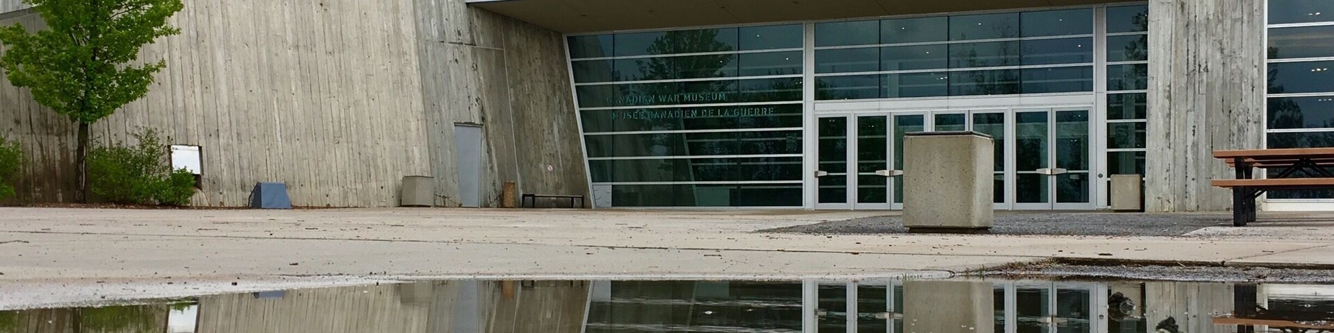Reflection of Canadian War Museum, Ottawa, Canada.
#reflection #Ontario #Canada #Ottawa #Outdoor #Museum #Architecture #Reflections