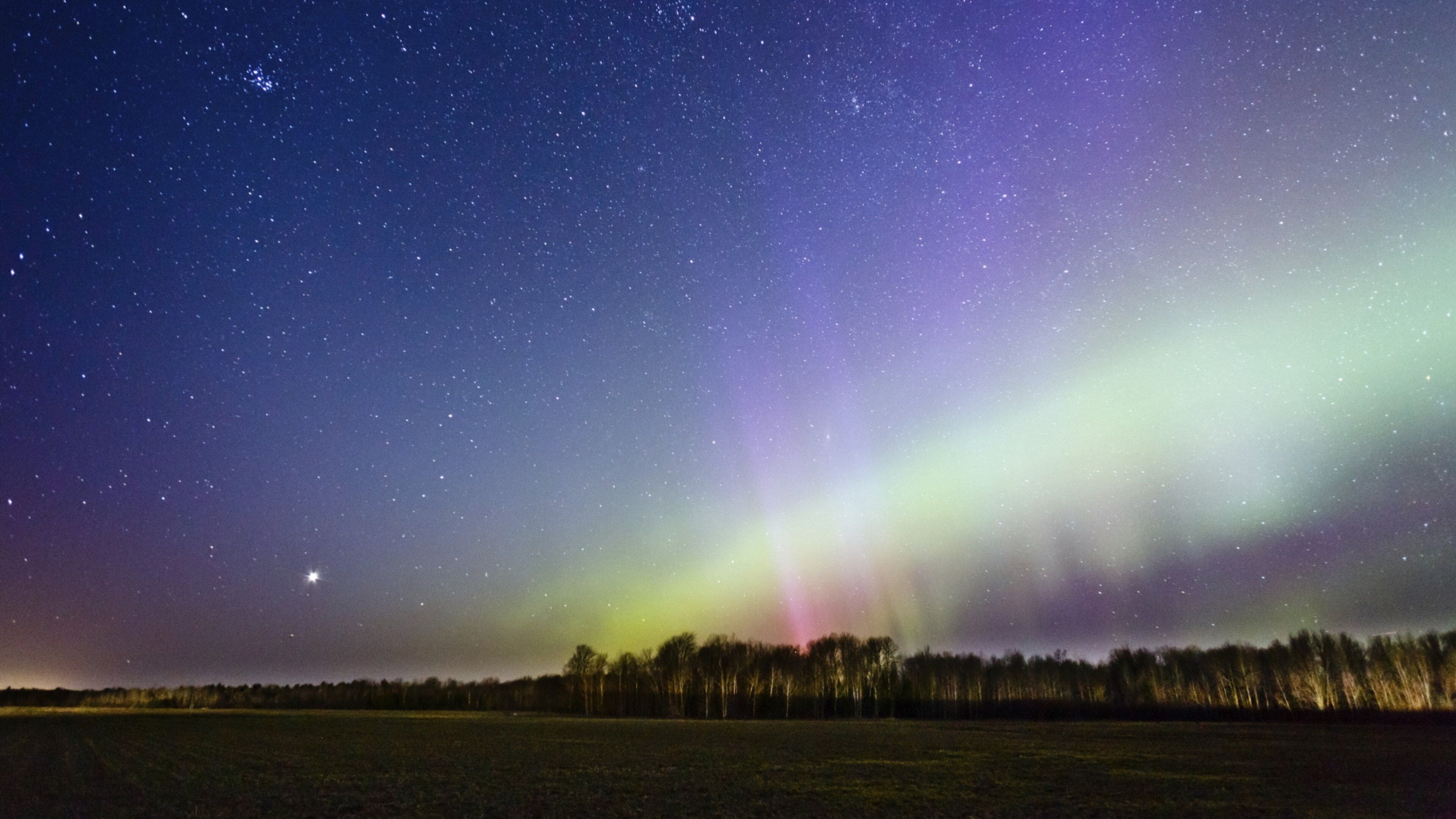 Alpena which includes northern lights and night scenes