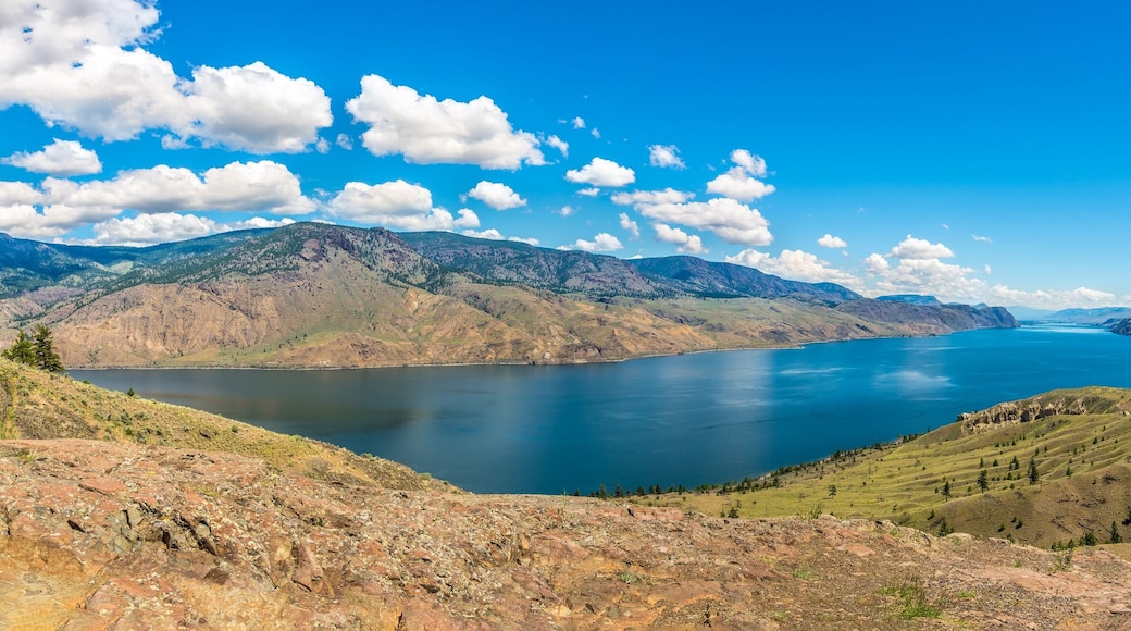 Panoramic view at the Kamloops lake in British Columbia - Canada