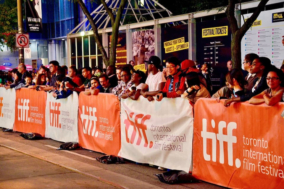 Une foule au Festival international du film de Toronto.