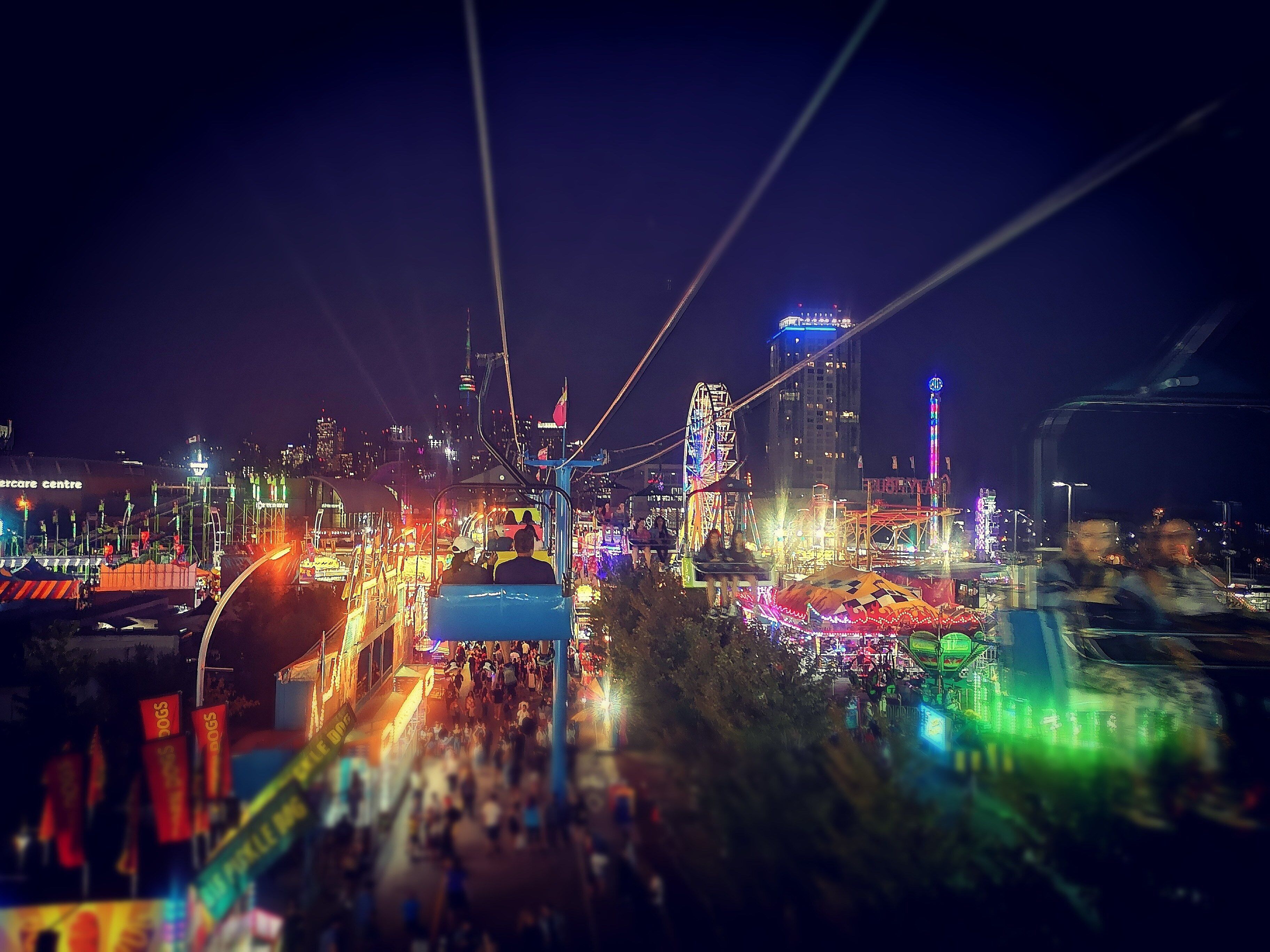 Check out the Canadian National exhibition! Beautiful moment garenteed! #toronto #torontolife #canada #nightphotography #discovertoronto #AboveItAll 