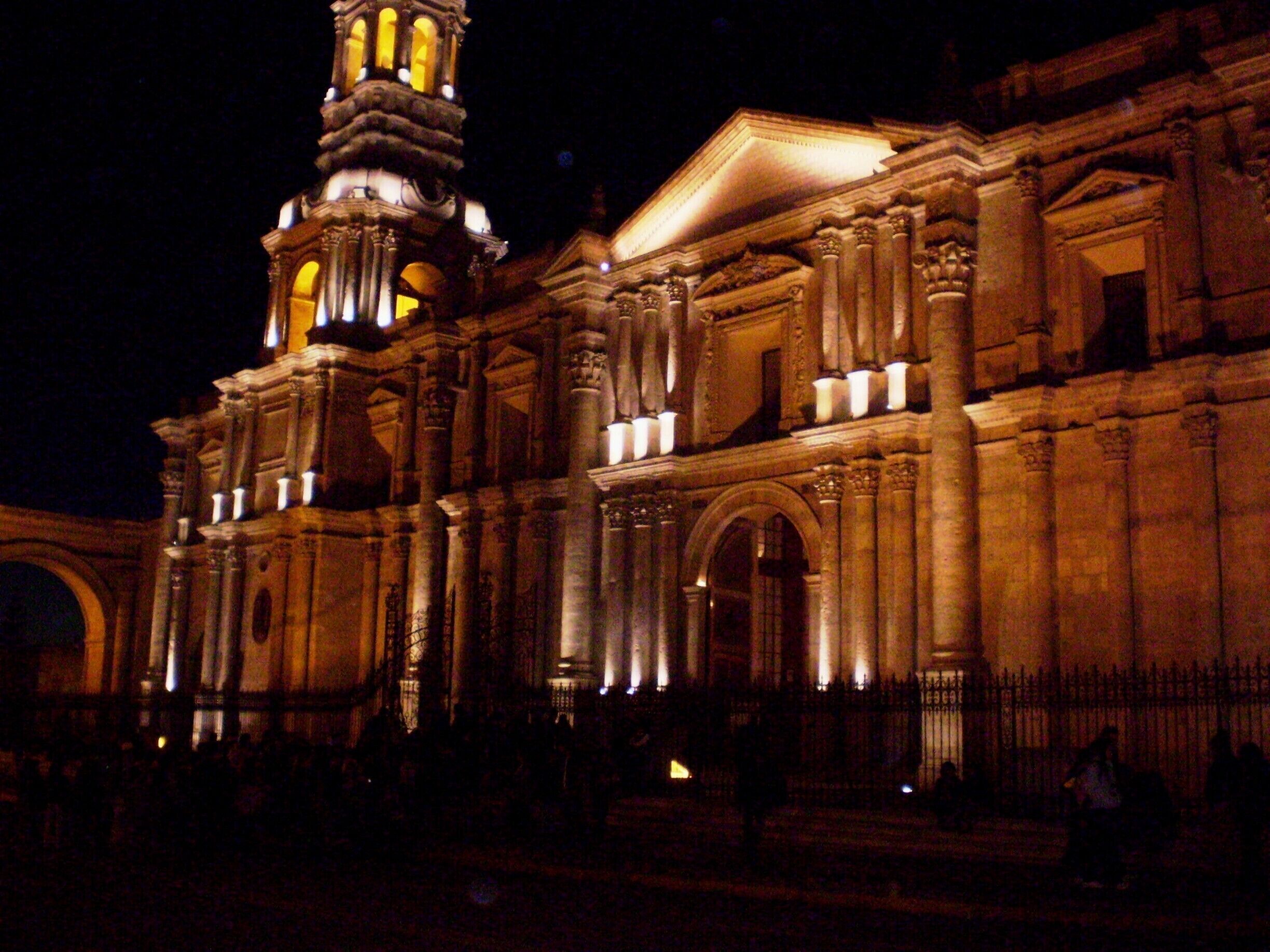 It is one of the first religious buildings of this "white" city, specially beautiful at night!  #Architecture