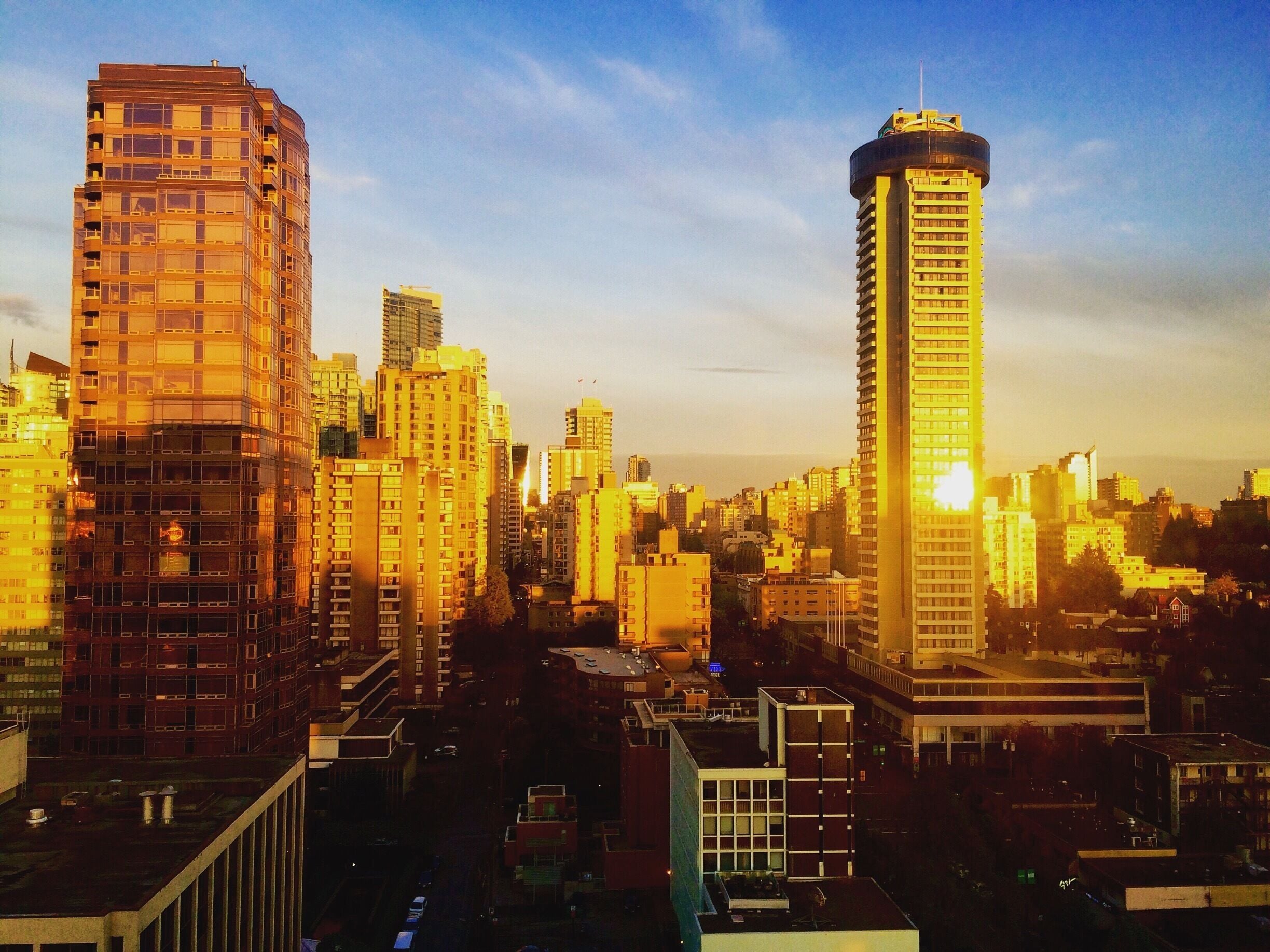 Vancouver at the sunset. #lovemytown