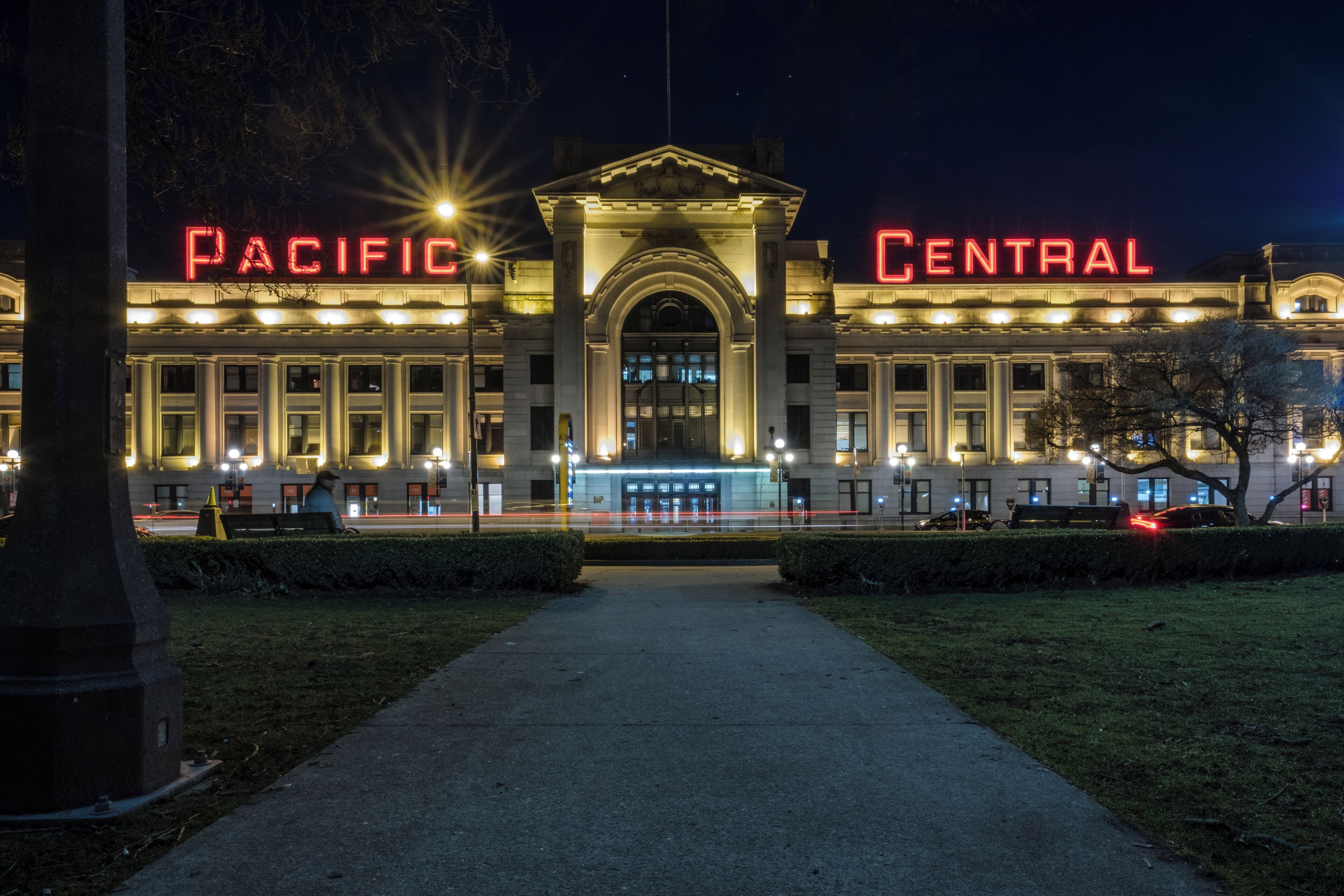 The Neoclassical Revival Pacific Central Station was completed in 1919 for the Canadian Northern Railway. It serves as the terminus for both the Amtrak Cascades and VIA Rail’s The Canadian. 

In 1993, the station was converted to a multi-modal transportation facility that includes intercity buses; it stands across Thornton Park from the Skytrain monorail stations. 