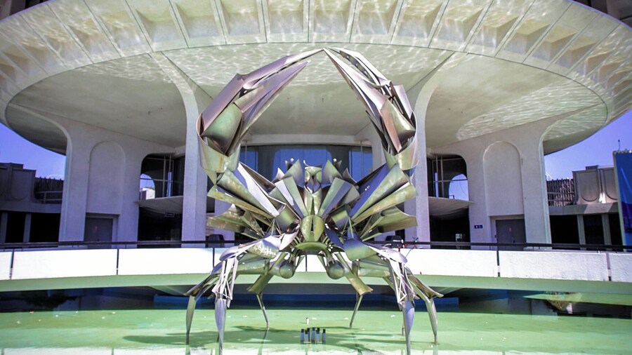 The Norris crab, which is located in the middle of a fountain in front of the HR MacMillan Space Center, is one of the most photographed works of art in British Columbia, a favourite of tourists and schoolchildren.
The crab rises from a pool, pincers raised overhead, a magnificent six-metre-tall sculpture rendered in stainless steel.
#localsecrets