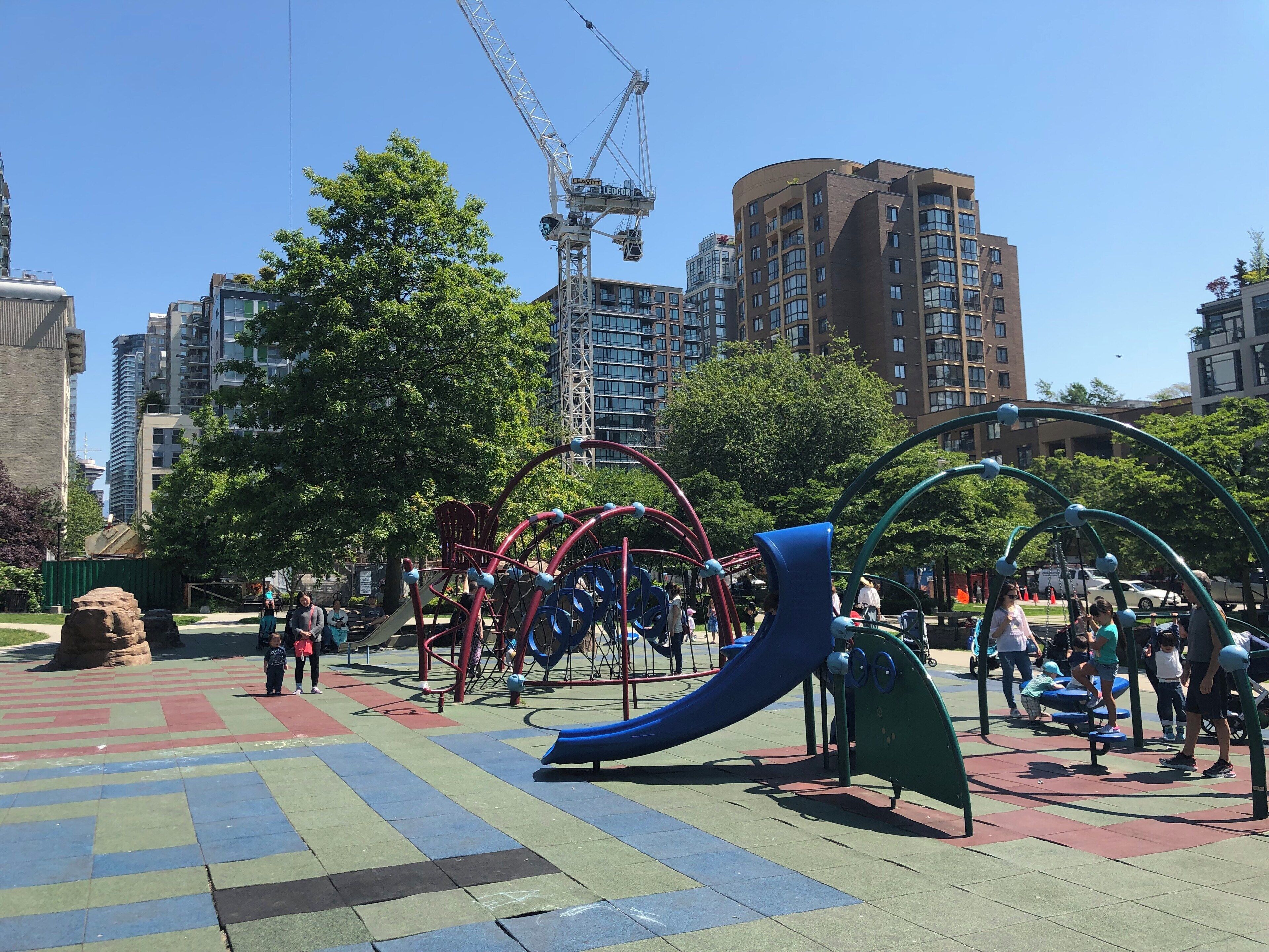 Very nice park, if you have little ones to entertain while in Downtown Vancouver B.C. The surroundings are nice and easy walk to Granville street and Robson street.