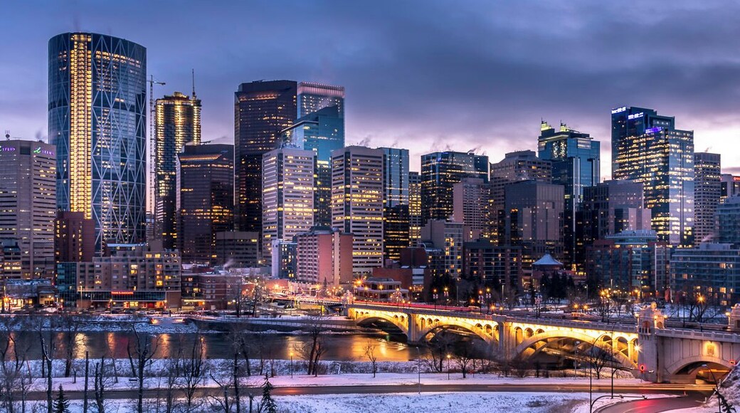 I posted this photo because I have been feeling very uninspired by photography lately. Not much time, works been tough, etc. Usual complaints. But whenever I feel like getting a new hobby, I come here to get inspired again. Its my go to spot for getting back in the swing of things, at least photography wise. Do you have similar place where you go?