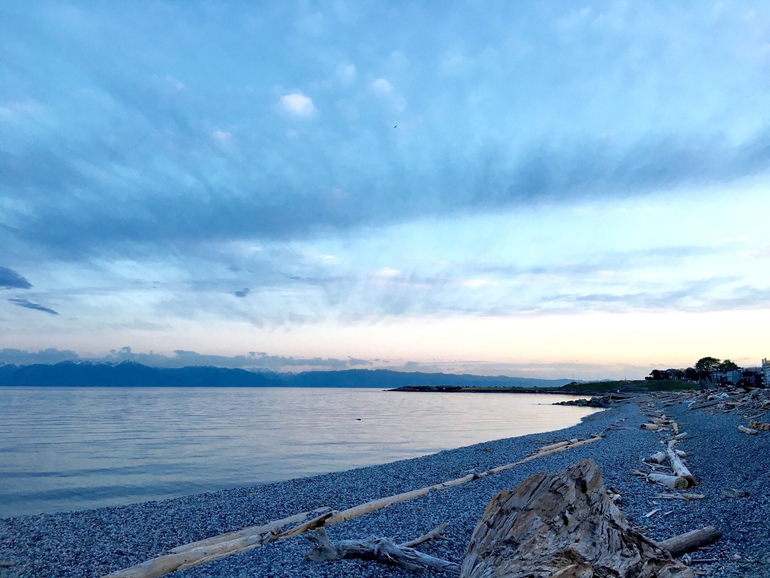Having a BBQ at the end of the week with friends on the beach. My favourite time of day, twilight, brings out all the blues of this beautiful place. #westcoast #britishcolumbia #canada #blue 