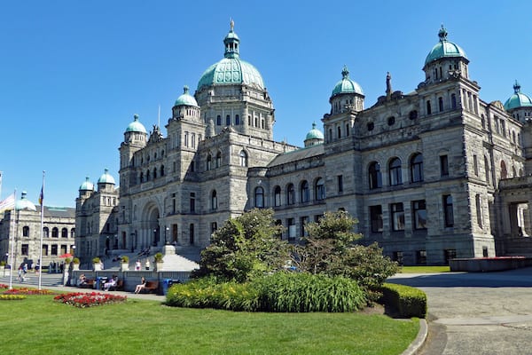The impressive Parliament building in Victoria dating from 1898. Situated facing the inner harbour and diagonally opposite the almost equally impressive and iconic Fairmont Empress Hotel.