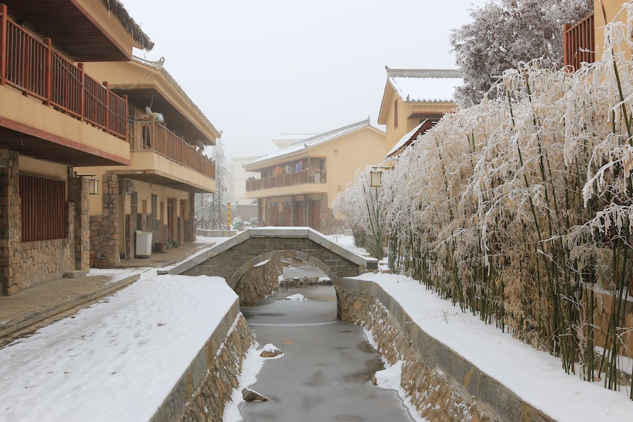Da Shan Bao, China - February 2, 2016: City center covered with snow in Da Shan Bao Yunnan