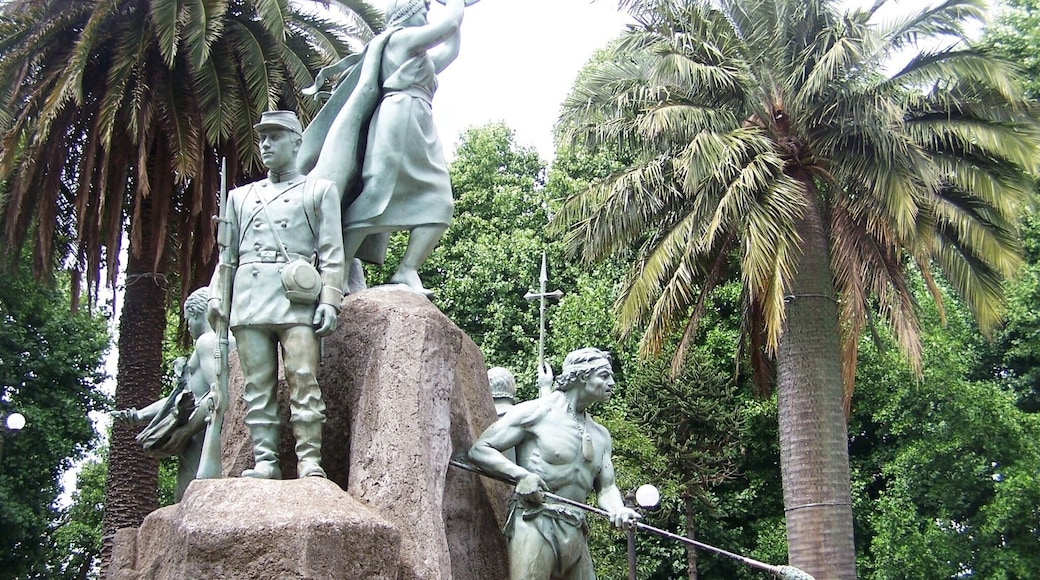 I just thought it was a nice looking statue.