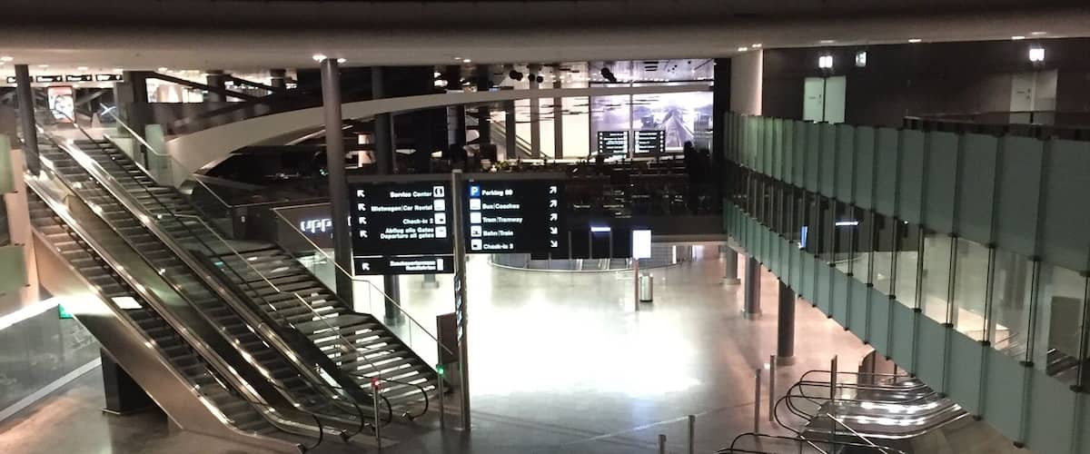 Early A.M. in Zurich Flughafen.