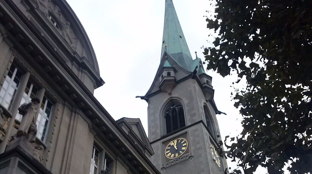 17 Sep 2013
Getting lost through the narrow streets of the Altstadt is more than a good option, since you'll find little treasures such as the Predigerkirche and the Zentralbibliothek.