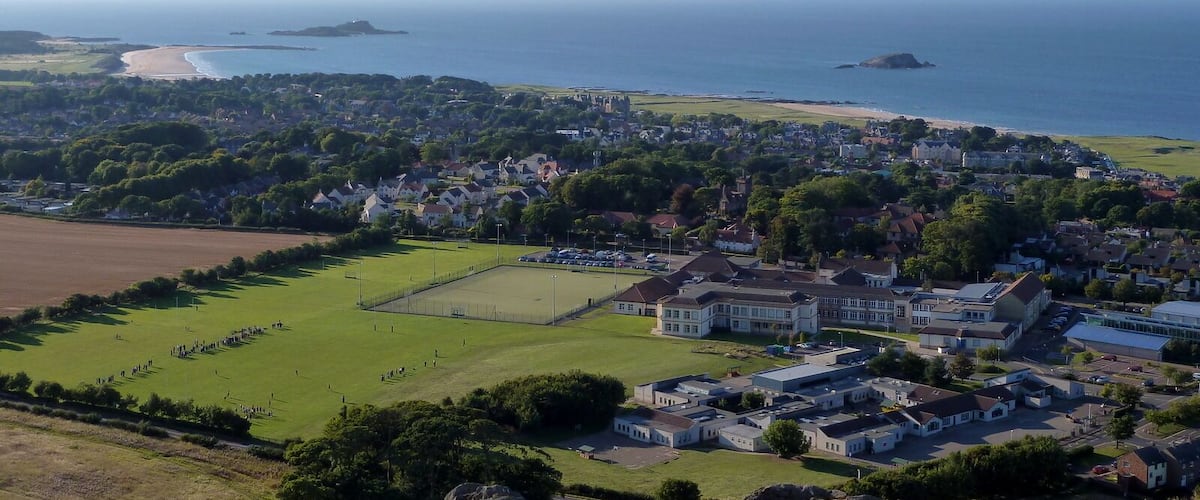 Utolsó pillantás North Berwick-re (Last glimpse to North Berwick)