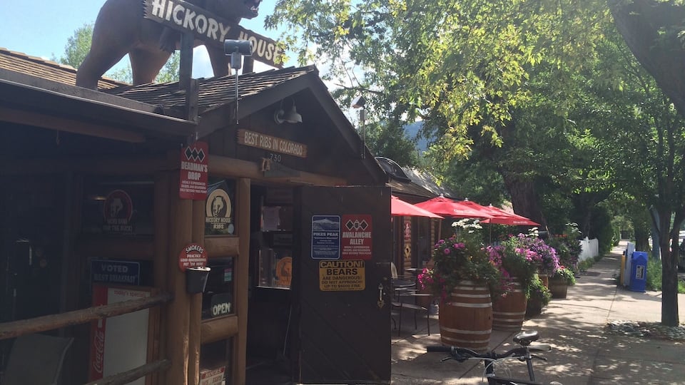 If you love ribs, don't miss this place 😉