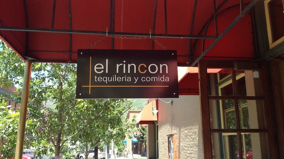 We had a great time here, watching the US/Belgium world cup match, with a great and very enthusiastic (college soccer player) owner, and crowd. The food is tex/mex style, quite good and the portions are generous (love the Nachos). It is also kid friendly, which we really liked. It is also smack in the middle of tons of other restaurants, bars and shopping; kitty-corner from the Hotel Jerome.