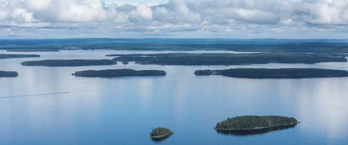 If you like nature and hills, this place offers very nice views to lake Pielinen.