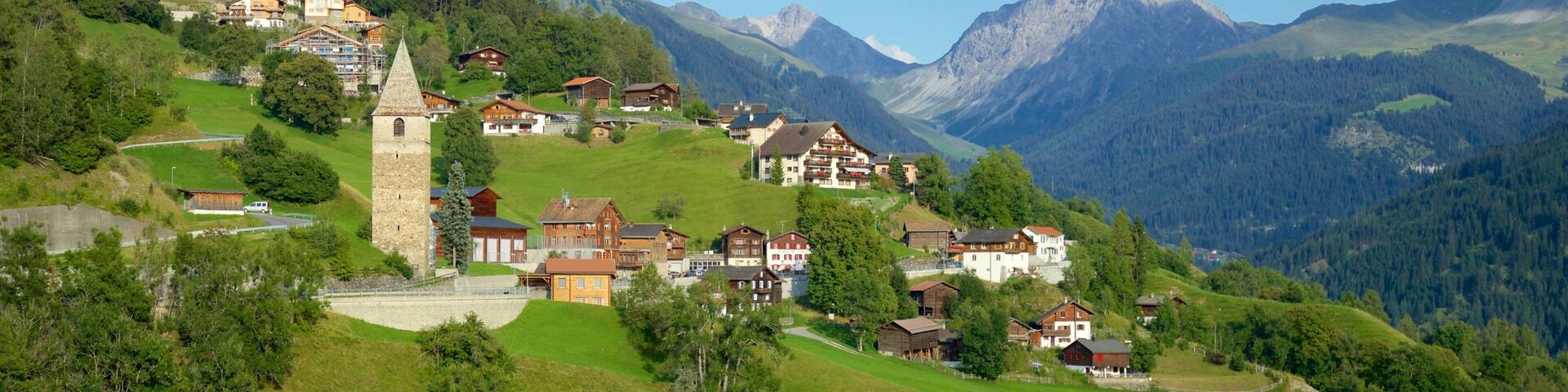 Arosa featuring landscape views, a small town or village and tranquil scenes