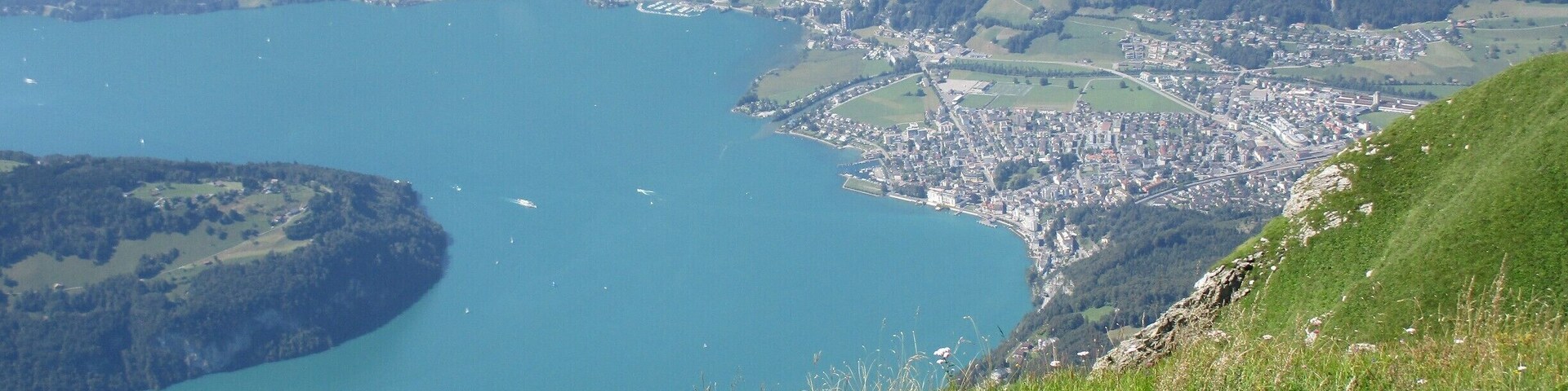 From Stoos looking down on Brunnen nd the veirwaldstetterzee