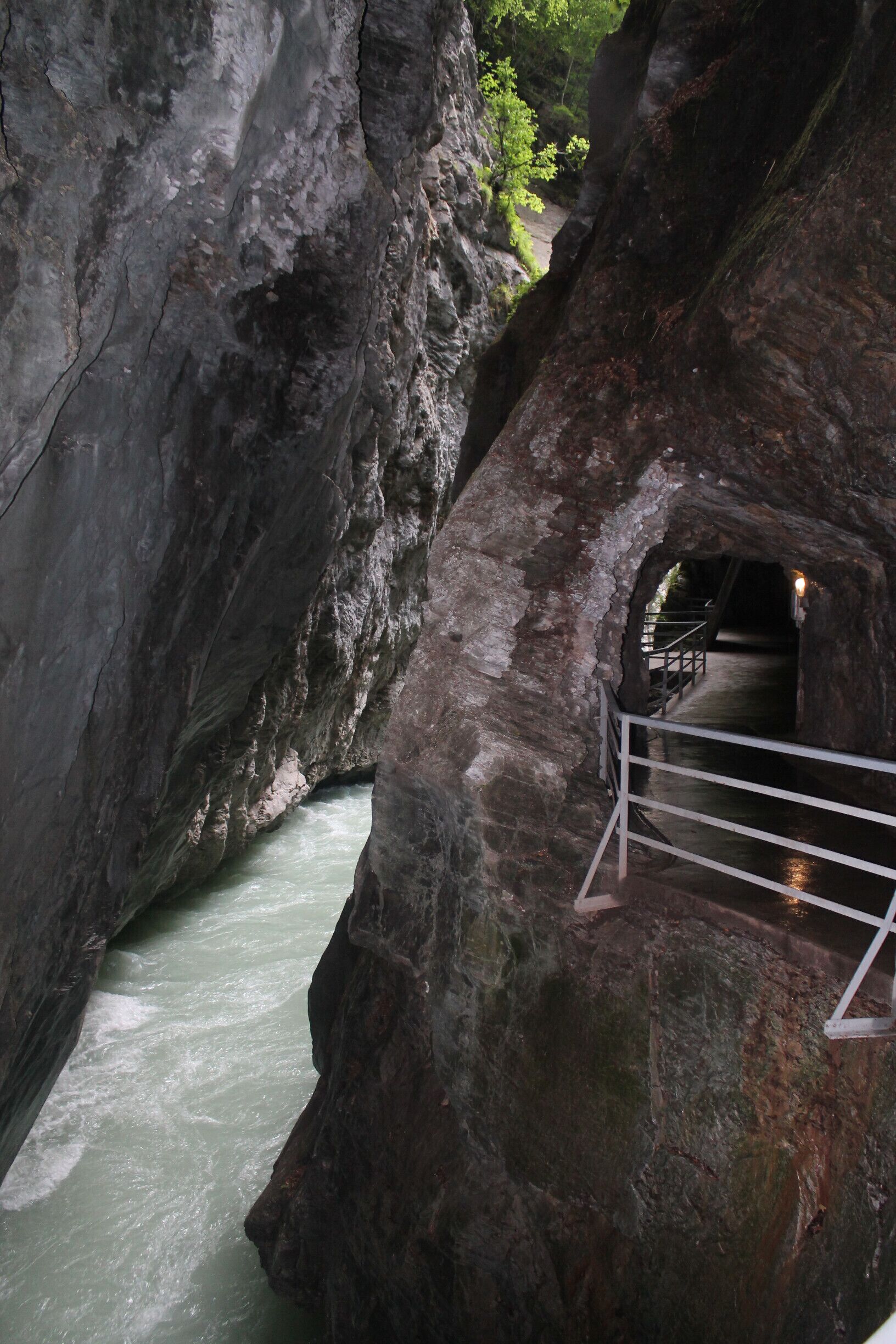 Great gorge to explore with a boardwalk bolted to the cliff side that runs most of the length