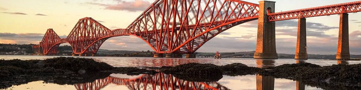 The mighty forth bridge at sunset... the scenery is so beautiful that iPhone alone is more than enough...