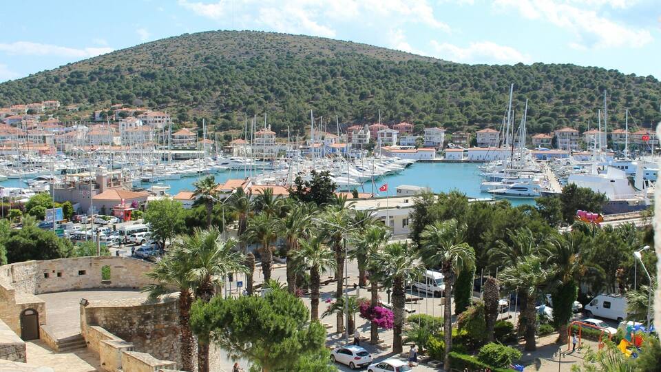 Çeşme, izmir, Turkey
#green #greenphotosweepstakes