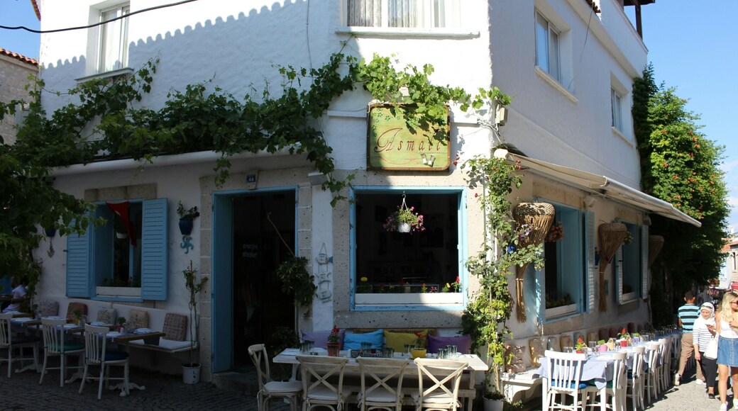 Alaçatı, Çeşme, İzmir, Turkey
#StunningStructures #alacatı #çesme #izmir #turkey #nofilter #travel #holiday #histori #photoofday #photo