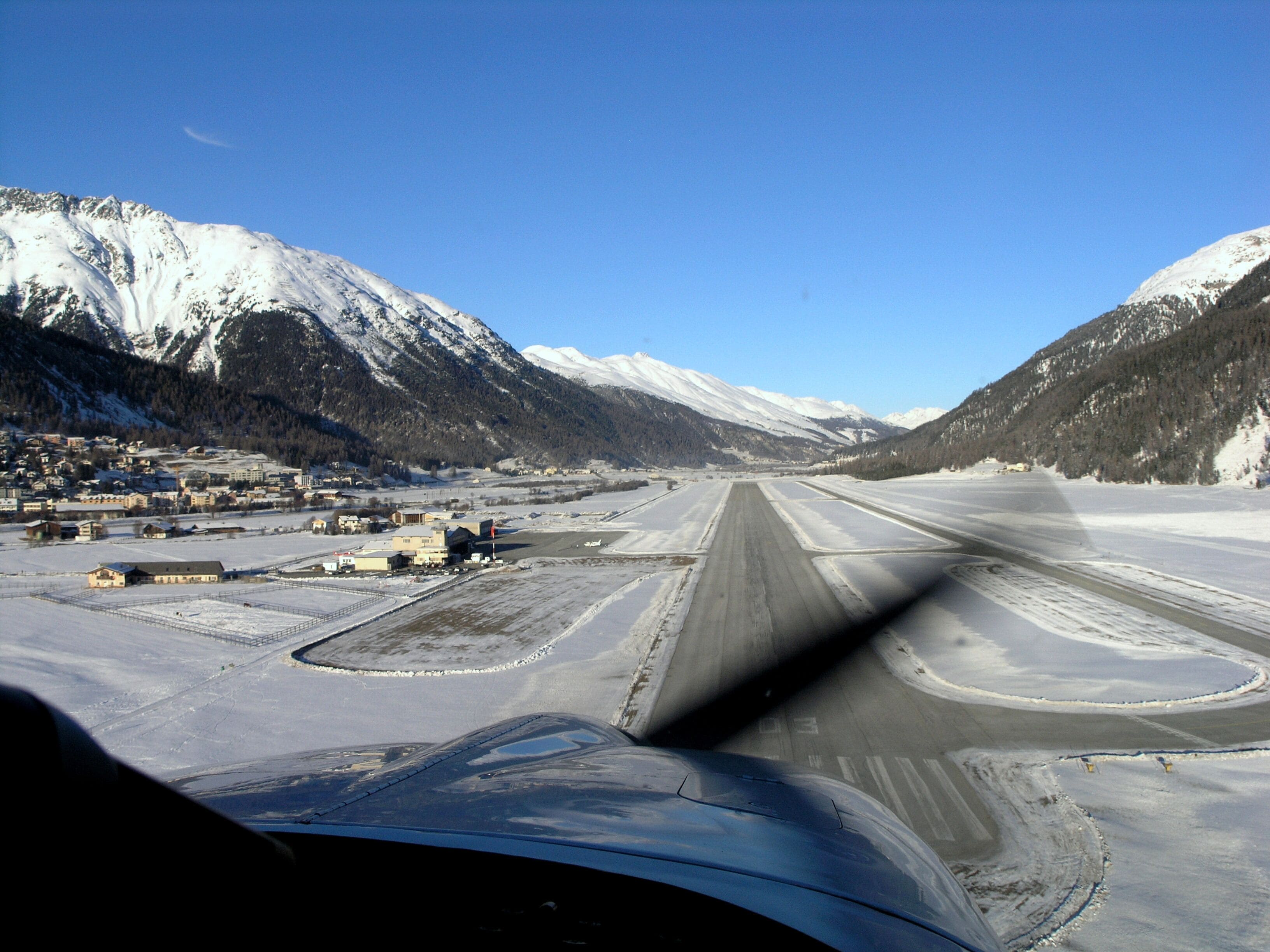 Airport Samedan