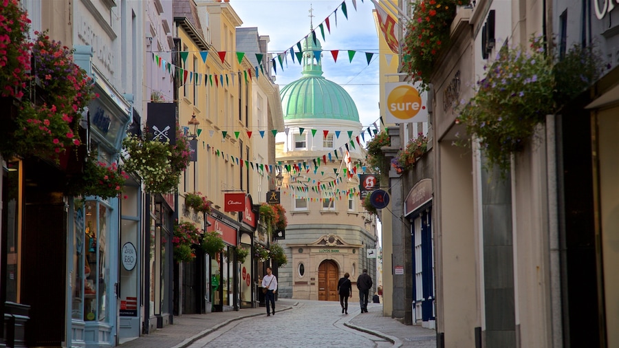 St. Peter Port featuring street scenes as well as an individual male
