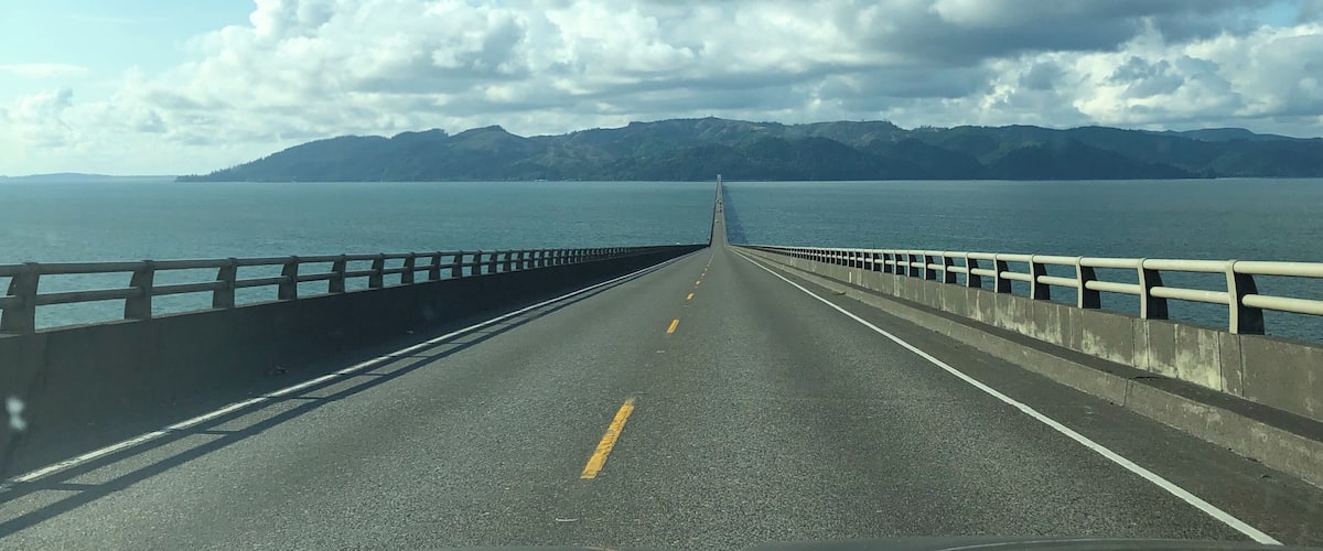 Wow what a bridge!! Such a beautiful little town! # bridge