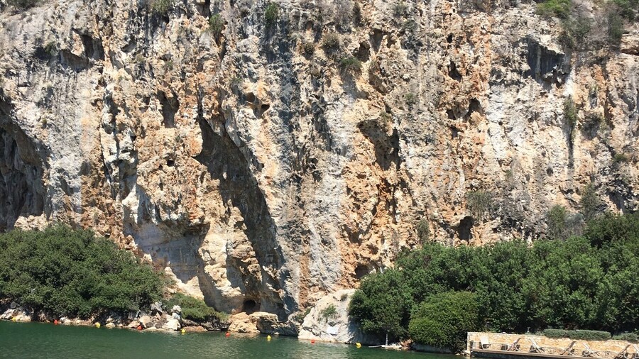 Beautiful lake right opposite Vouliagmeni beach. Perfect for people who like quieter places.