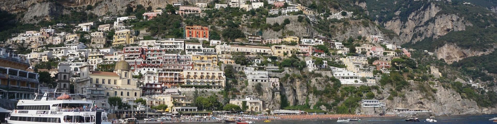 Approaching gorgeous Positano by boat
#Positano #sea #Italy