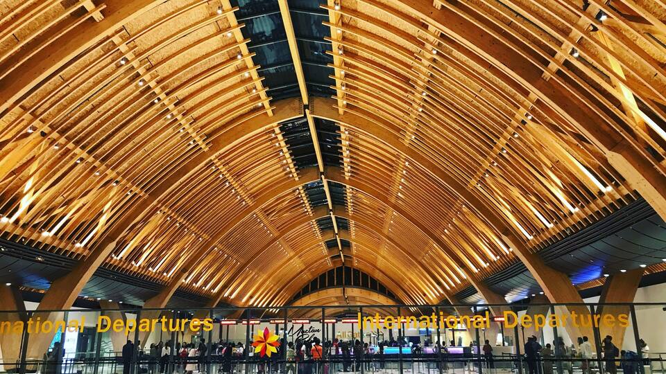 boasting our new international airport ✈️ Cebu is starting to git with the program and, boy, about time! 👏
While some find it tedious, I personally love checking out airports and would thoroughly enjoy exploring the place and just people-watch while waiting for my flight.
#ginnysjournal #wherearetheyoffto #iheartairports