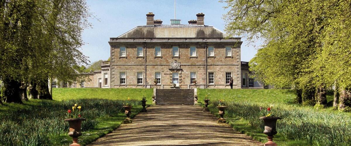 This is a photo of listed building number