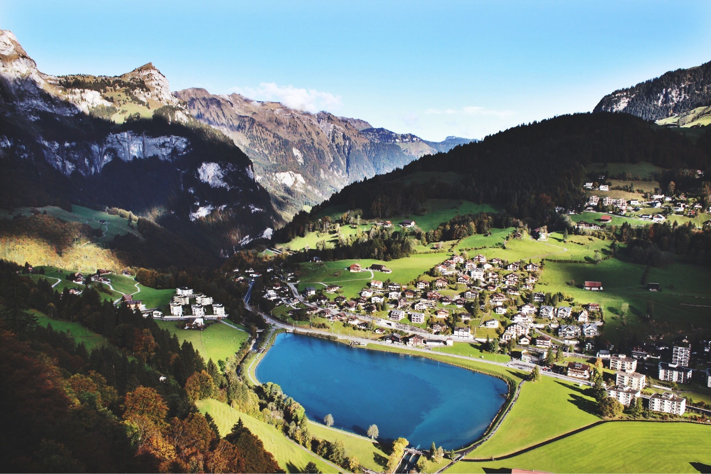 - Heaven -

it's the spectacular view from the cable car to Mt. Titlis, Switzerland.