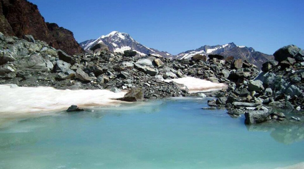 Walking from the gondola along to Britannia hut found some wonderful spots.