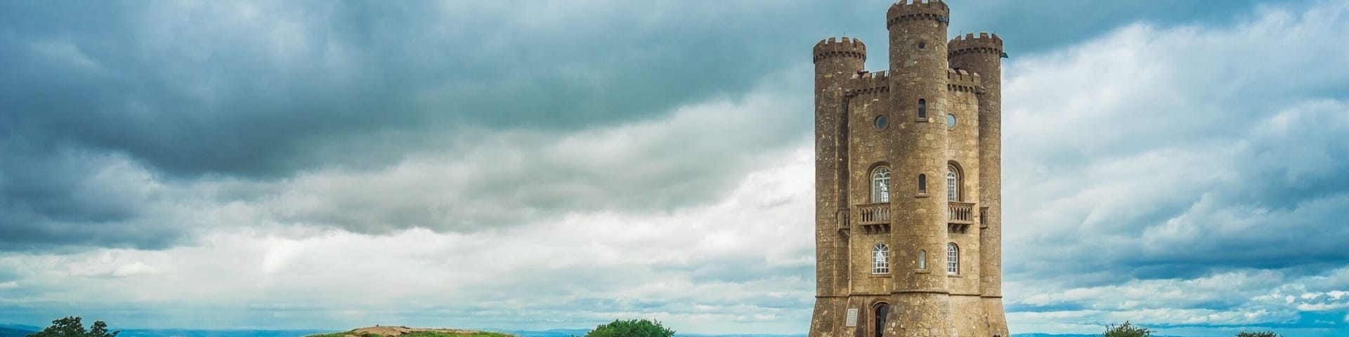 another view of the Broadway Tower