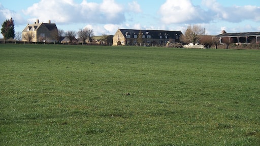 Hayway Farm Seen from the footpath.