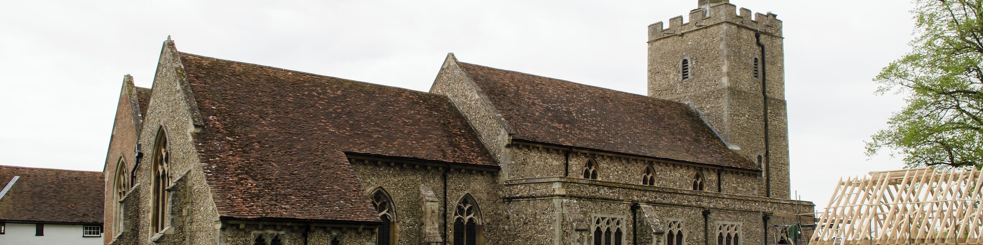 Grade I listed The church dates from the early 12th century onwards with later additions and alterations. Built of rubble and flint with some brick, tile and stone dressings. It consists of a western tower, nave with clerestory and north and south aisles, chancel, south chapel, and south porch. The west tower dates dates from the early 12th century, the south aisle and arcade are from the late 12th century, and the north aisle and arcade are from the early 14th century. The tower is of three stages with a west Norman doorway. Above is a bellcote with cupola containing a bell, from the 18th century. The nave has arcades of four bays, the south having circular piers and the north having octagonal piers. The south chapel was built by the third Lord Rich in 1607, and contains a monument to Richard, 1st Lord Rich and Robert his son, in alabaster and marble with a kneeling figure (Robert Rich, died 1581) at the west end, and a reclining effigy on top of the altar tomb of Richard Rich, died 1566. He is notorious for participating in the torture of Anne Askew, the only woman to have been tortured in the Tower of London. There is an (allegedly) Norman font, on modern supports. The church has two brasses, one is an unknown Knight in armour. In the north wall of the sanctuary are the remains of a 14th century altar tomb. There is a two manual organ by Hill.